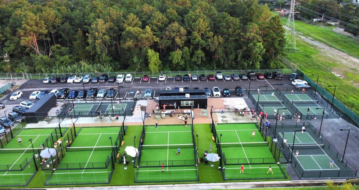 Aerial view of TEMPO Padel and Pickleball Club courts